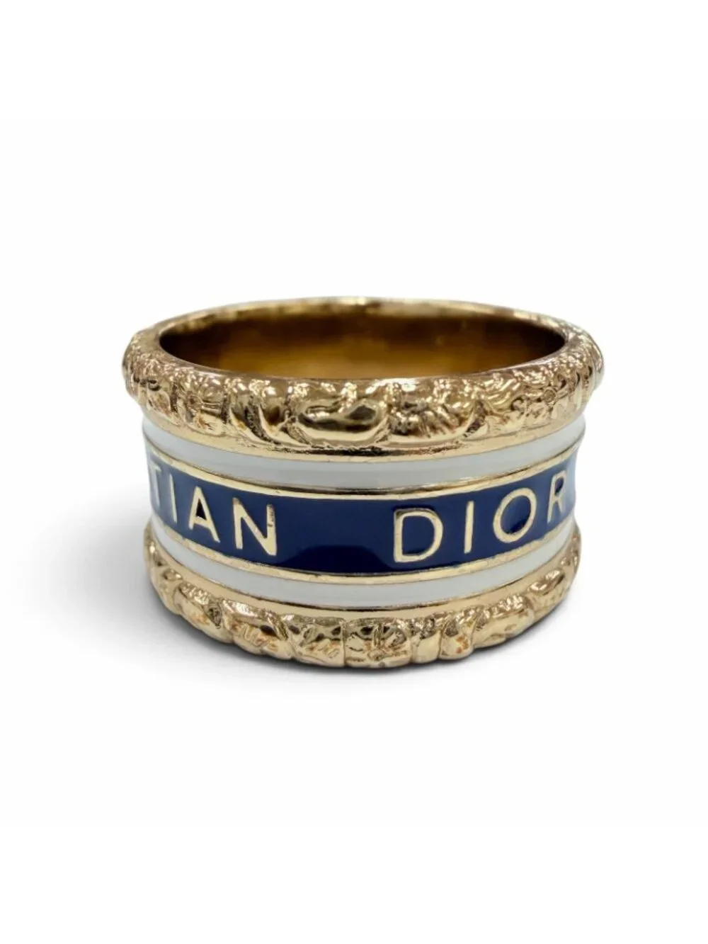 Dior brand size